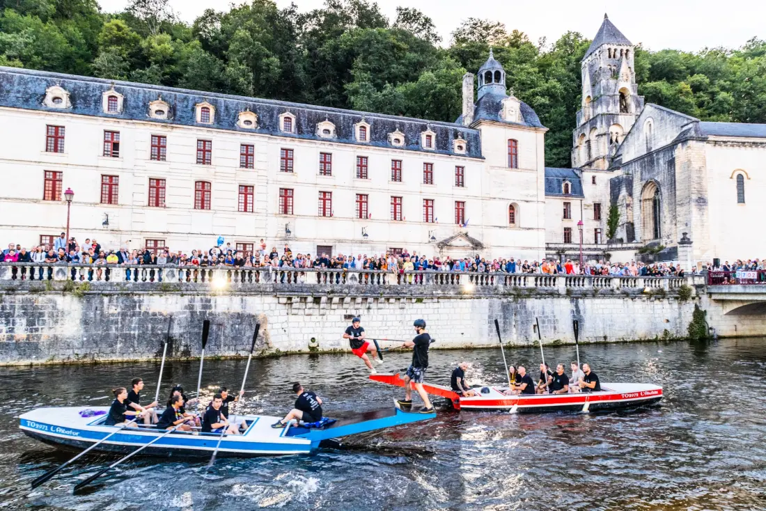 Camping d'Auberoche 3 étoiles★★★