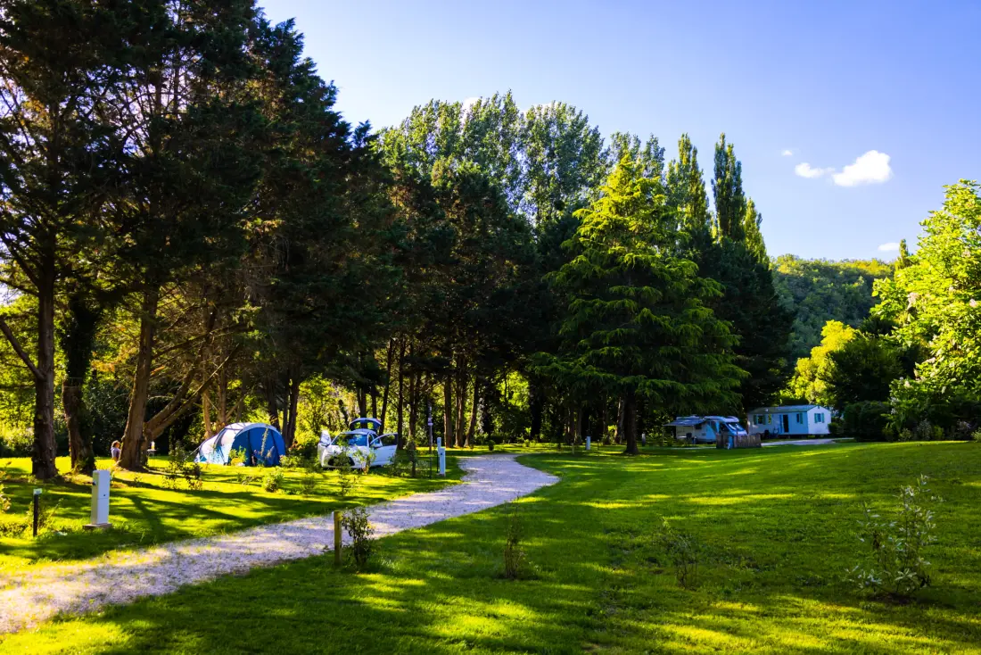 Camping d'Auberoche 3 étoiles★★★