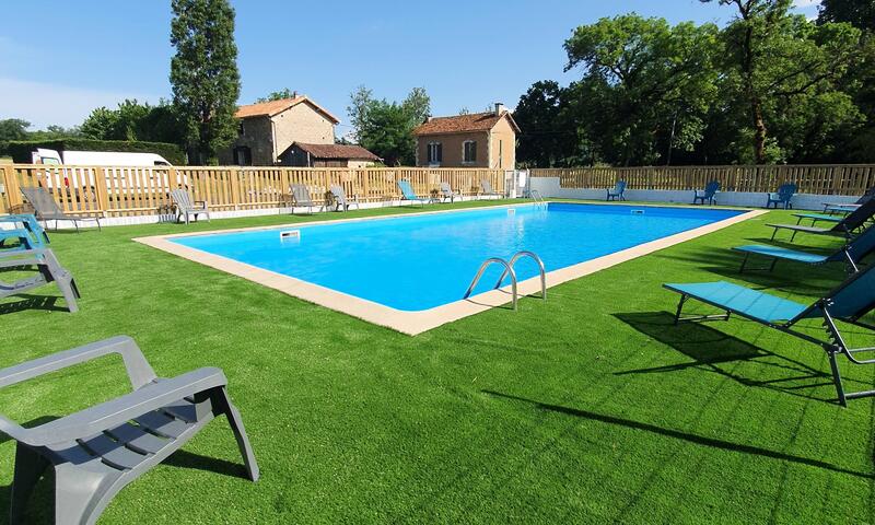 Camping d'Auberoche *** - Bassillac et Auberoche - 22