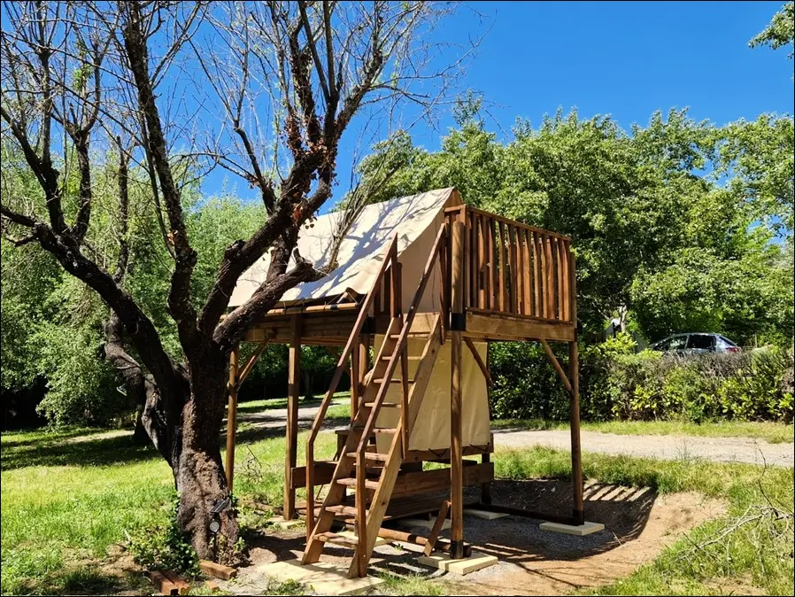 Camping d'Auberoche 3 étoiles★★★
