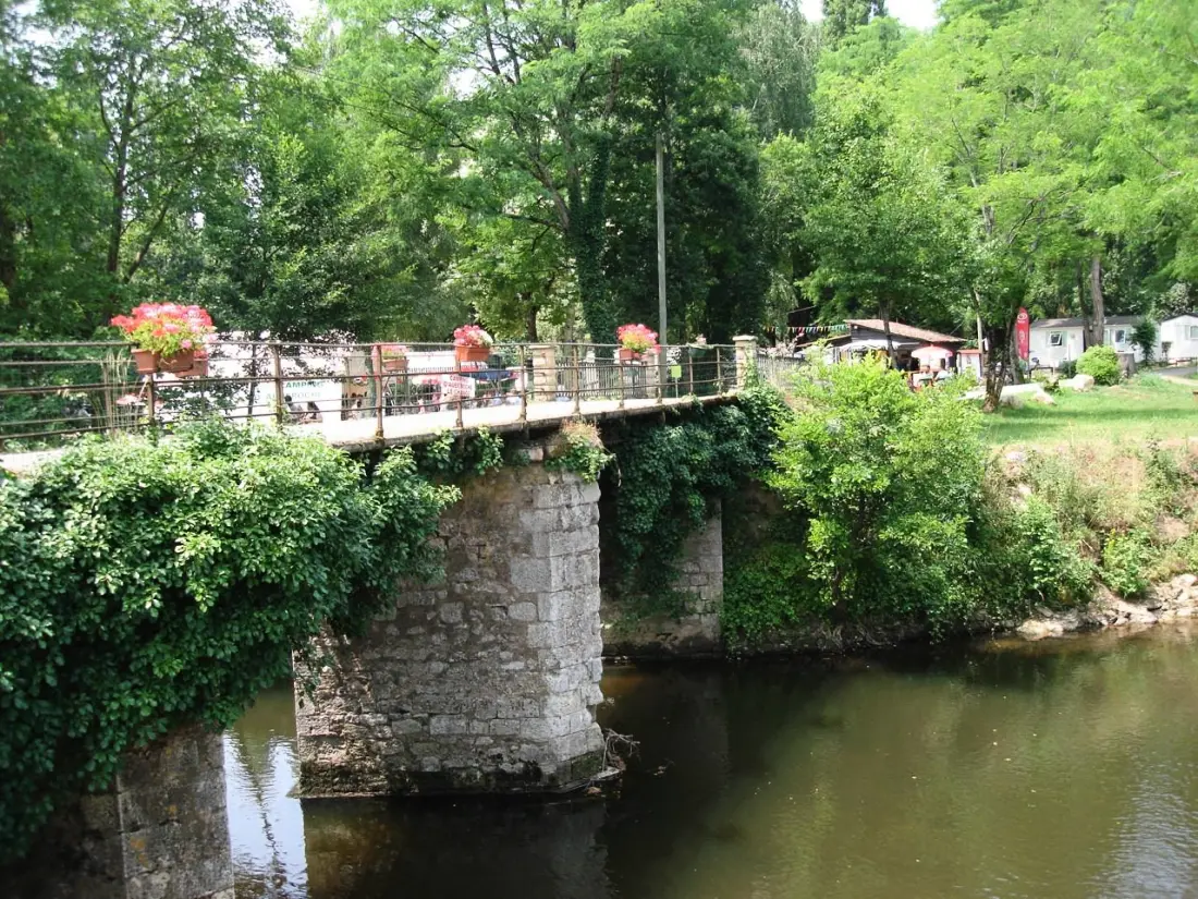 Camping d'Auberoche 3 étoiles★★★