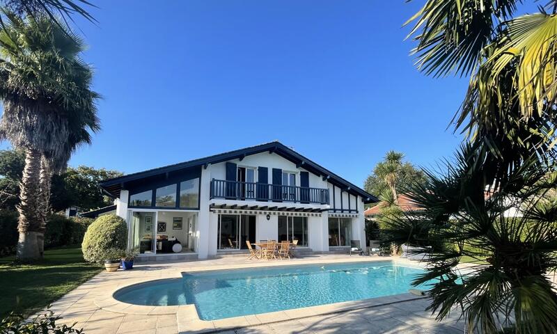 Villa 4 étoiles Sur Le Golf Makila Près De Biarritz - - Bassussarry - Biarritz - 1