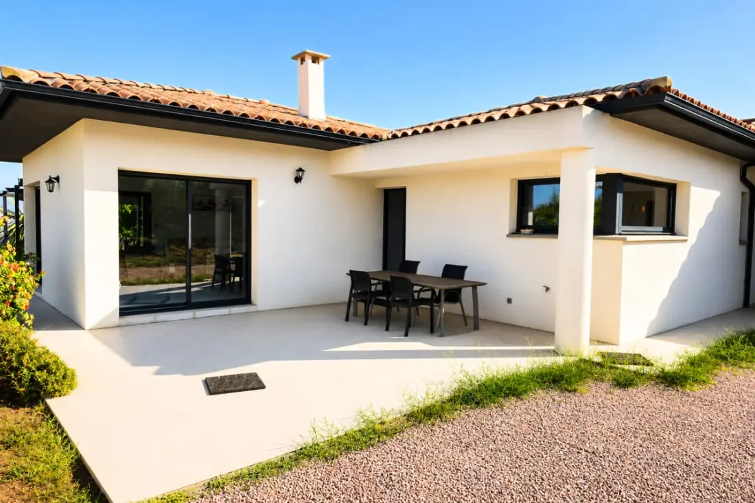 Maison Spacieuse Avec Vue Sur Mer Et Montagne