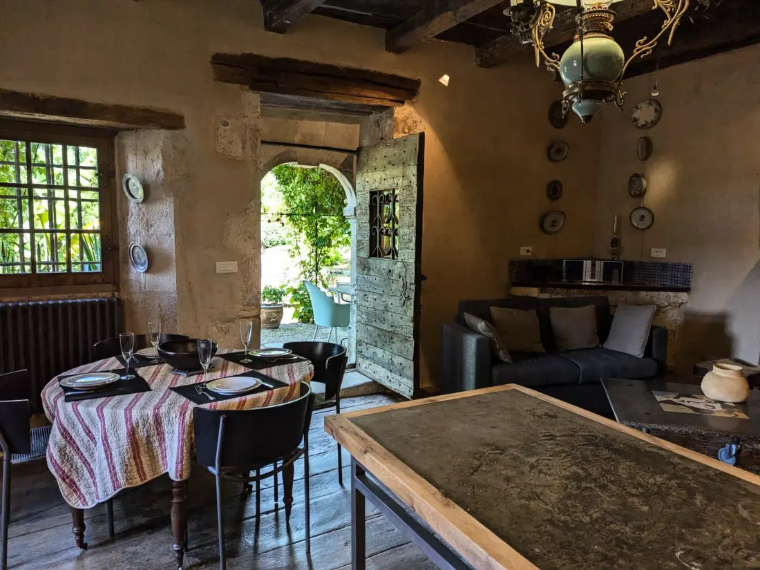 Maison de Vacances Beaulieu-sur-Sonnette 3