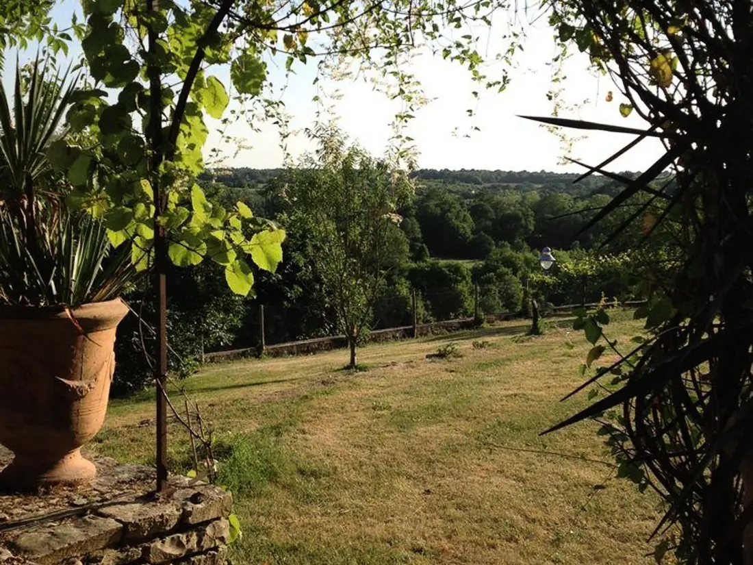 Maison de Vacances Beaulieu-sur-Sonnette 3