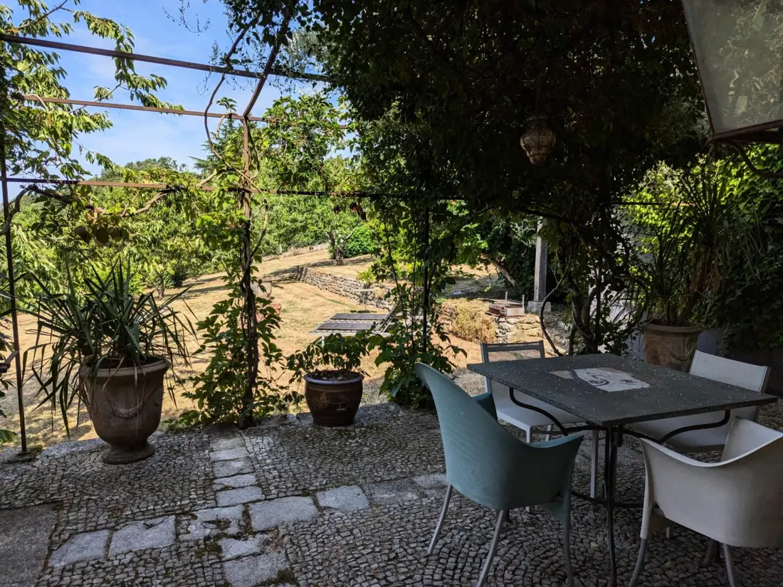 Maison de Vacances Beaulieu-sur-Sonnette 3