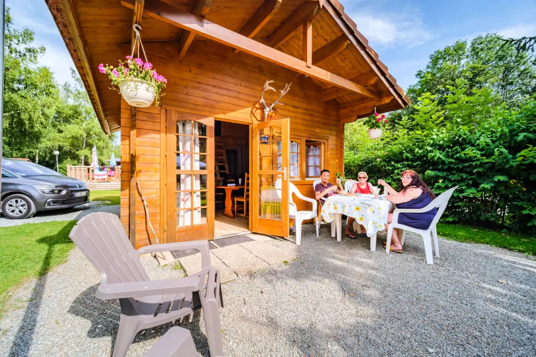 Flower Camping du Lac de la Seigneurie 3 étoiles★★★