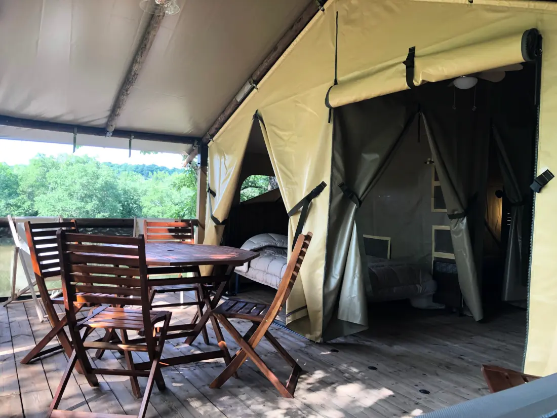 Camping Le Roc del Rey 2 étoiles★★