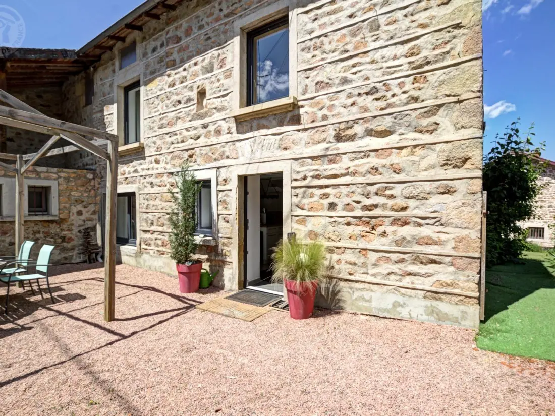 Maison de Vacances BELMONT-DE-LA-LOIRE 2