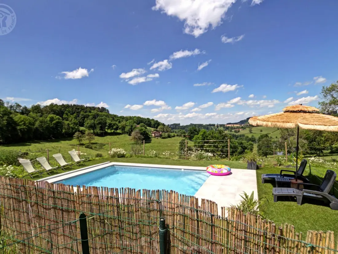 Maison de Vacances BELMONT-DE-LA-LOIRE 2