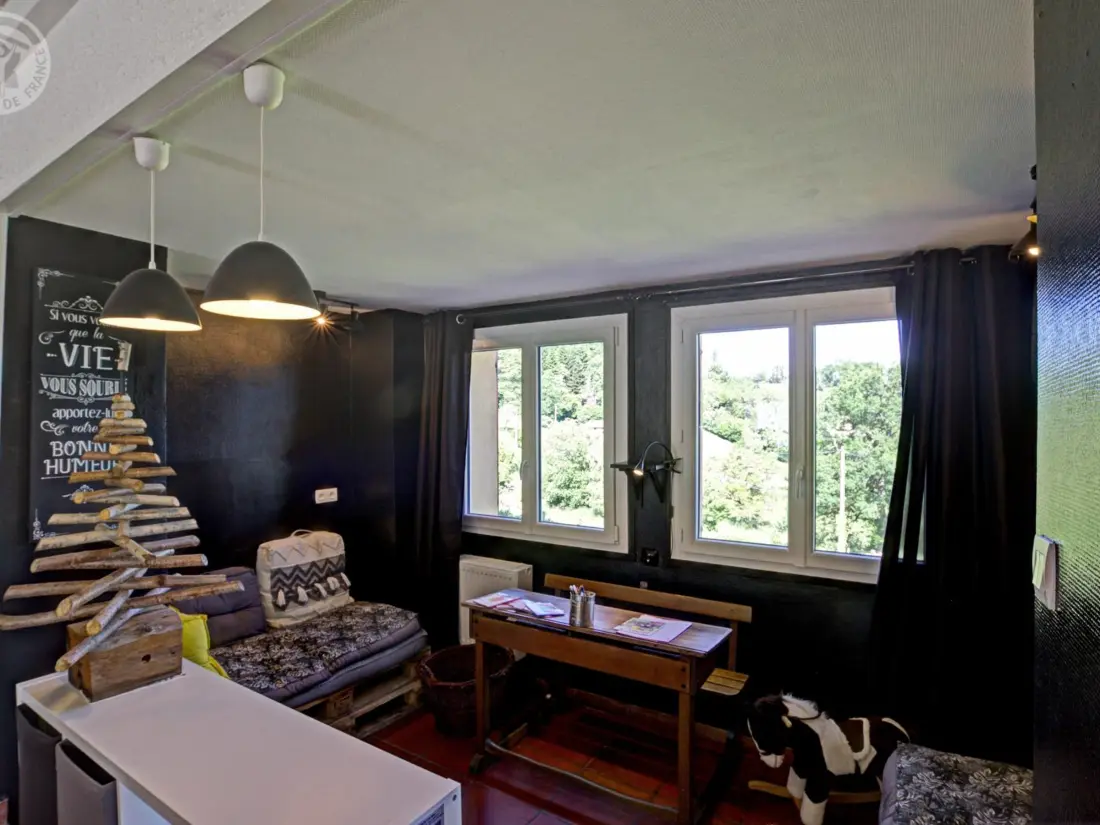 Maison de Vacances BELMONT-DE-LA-LOIRE 4