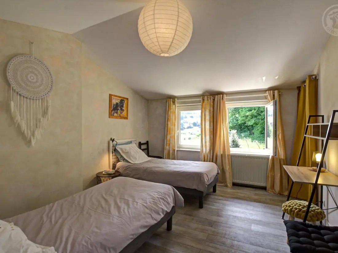 Maison de Vacances BELMONT-DE-LA-LOIRE 4