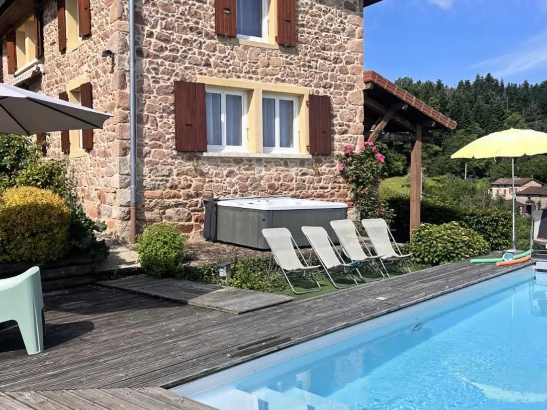 Maison de Vacances BELMONT-DE-LA-LOIRE 4