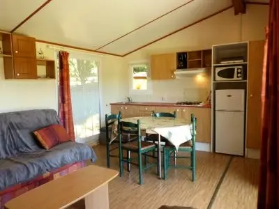 Flower Camping Les Nauves 3 étoiles★★★