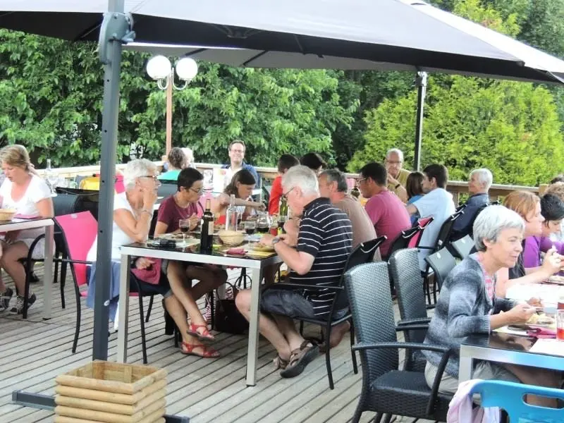Flower Camping Les Nauves 3 étoiles★★★
