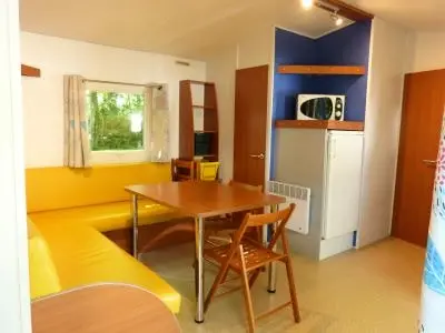 Flower Camping Les Nauves 3 étoiles★★★