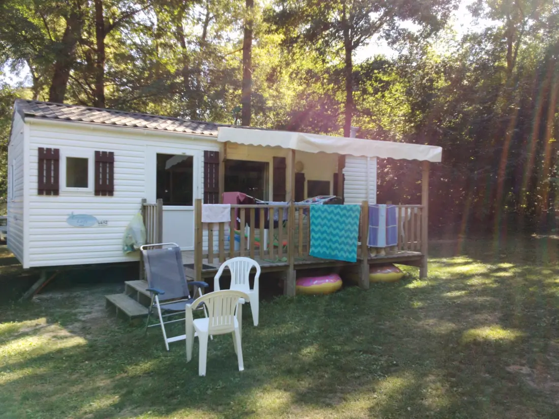 Flower Camping Les Nauves 3 étoiles★★★