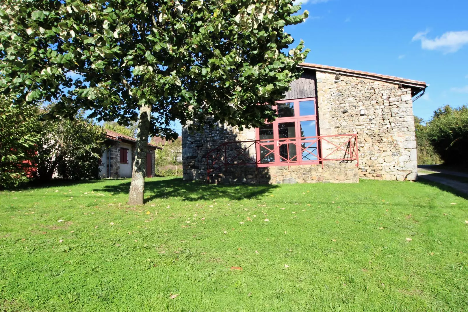 Gîte de France La maison des roses 3 épis - - Berneuil - - 12