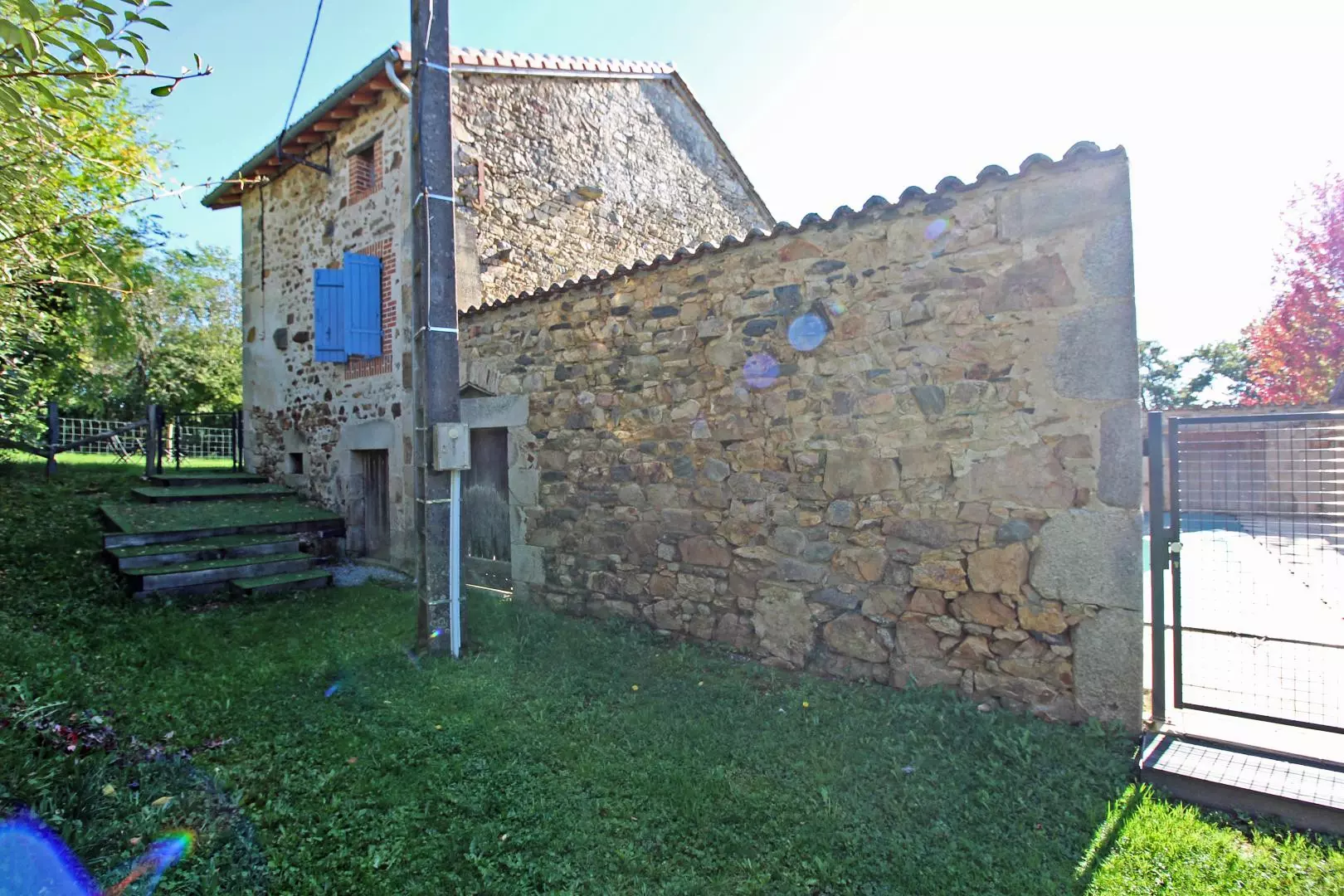 Gîte de France La maison des roses 3 épis - - Berneuil - - 11