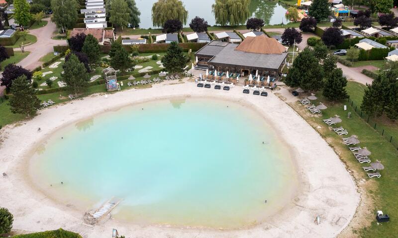 Camping La Croix du Vieux Pont - Berny-Rivière - 33