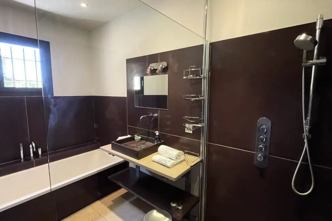 Belle Villa Contemporaine, Piscine Et Grand Jardin