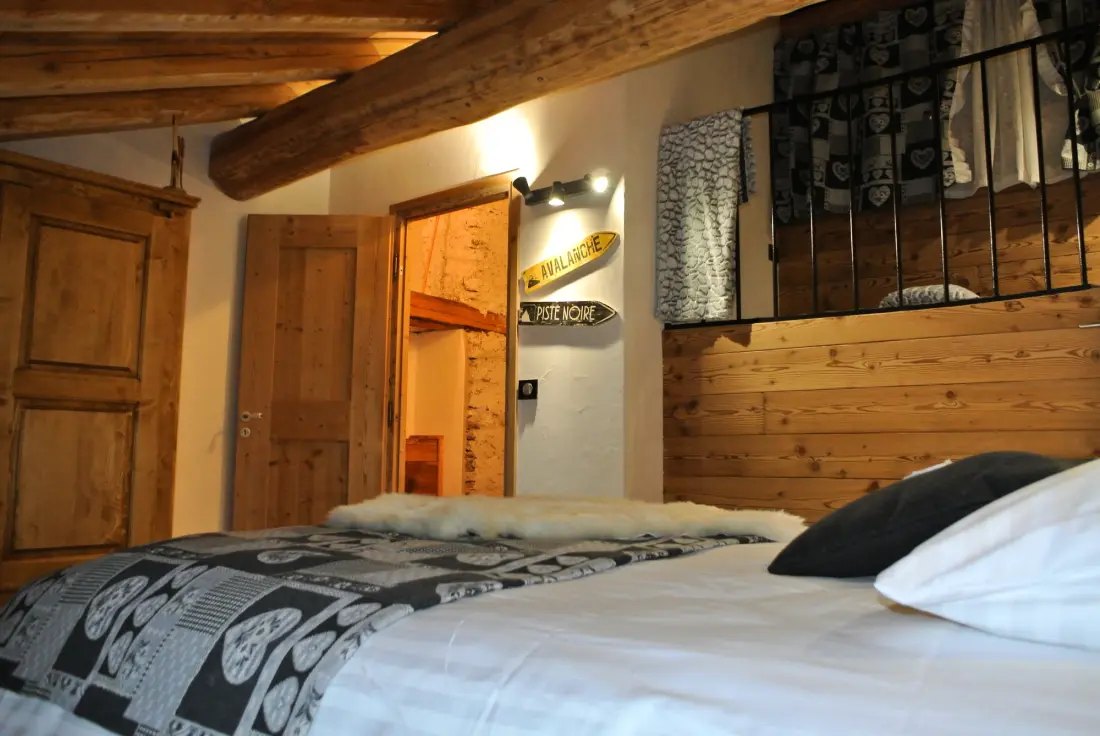 Maison 7 pièces 12 personnes centre station proche pistes