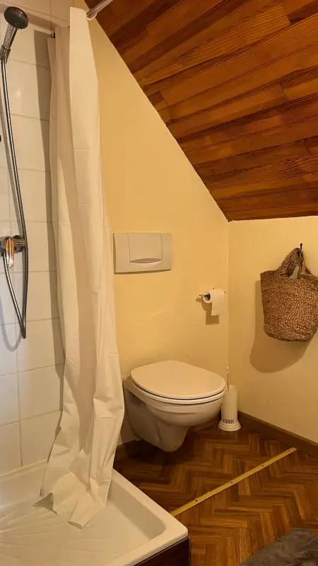 Grange Pour 6 Personnes Avec Studio Indépendant