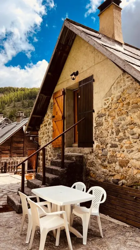 Grange Pour 6 Personnes Avec Studio Indépendant