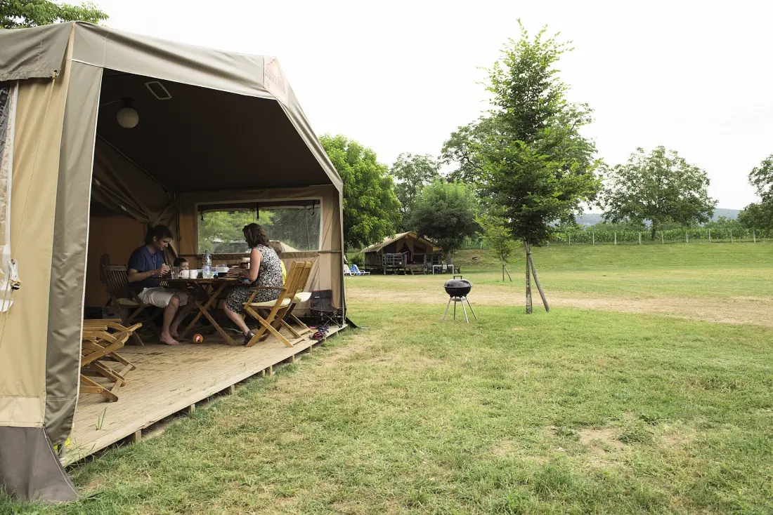 Camping Romanée le Capeyrou 3 étoiles★★★