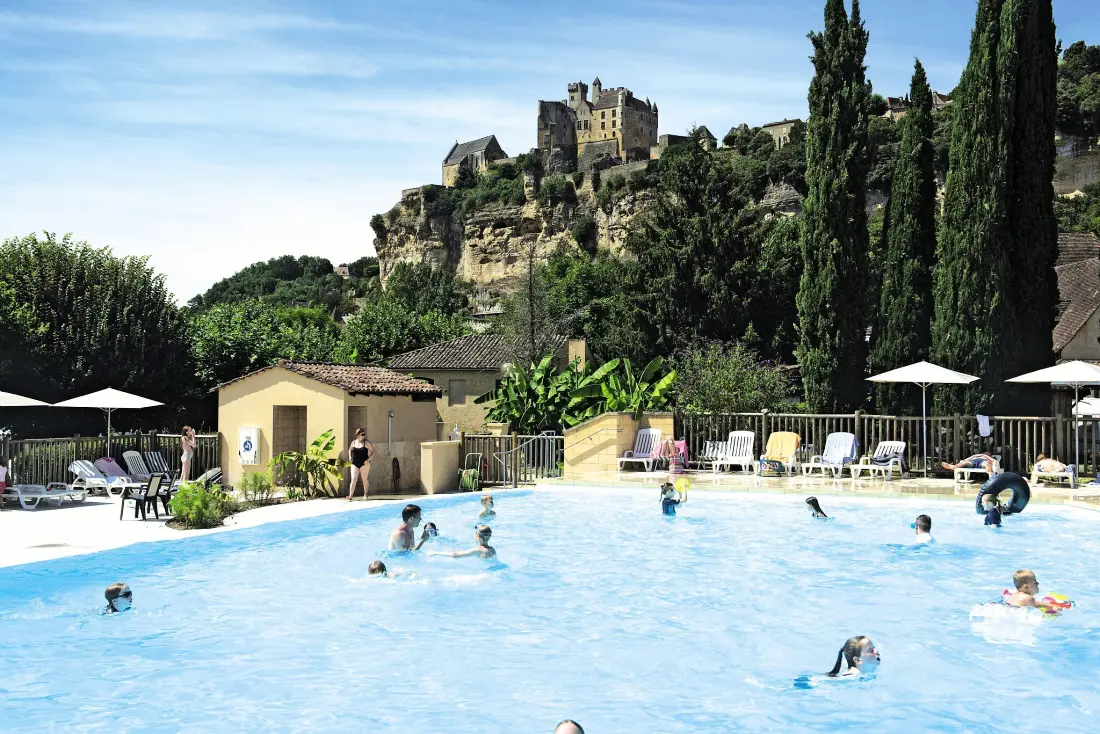 Camping Romanée le Capeyrou 3 étoiles★★★