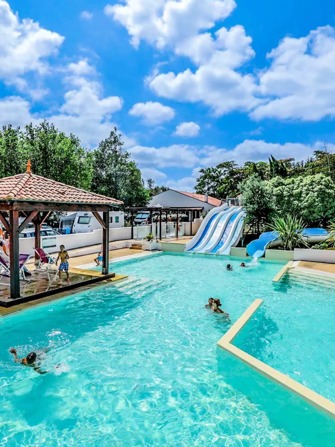 Camping Domaine Berrua 4 étoiles★★★★
