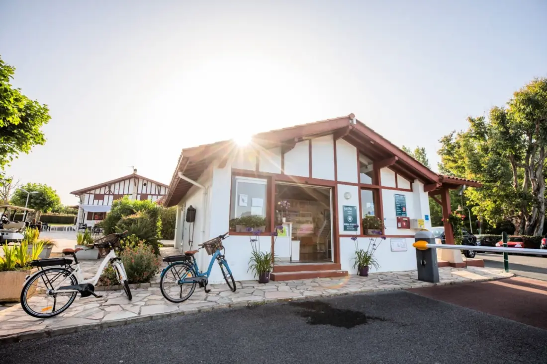Camping Domaine Berrua 4 étoiles★★★★