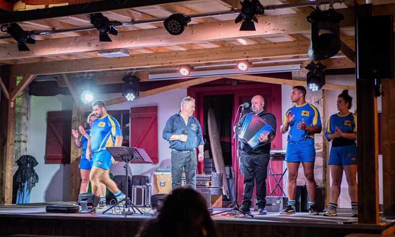 Camping Domaine Berrua 4* - 30