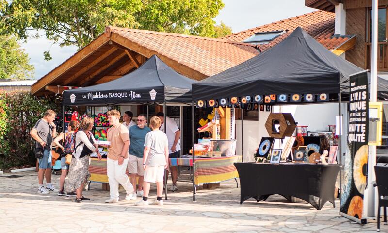 Camping Domaine Berrua 4* - 46