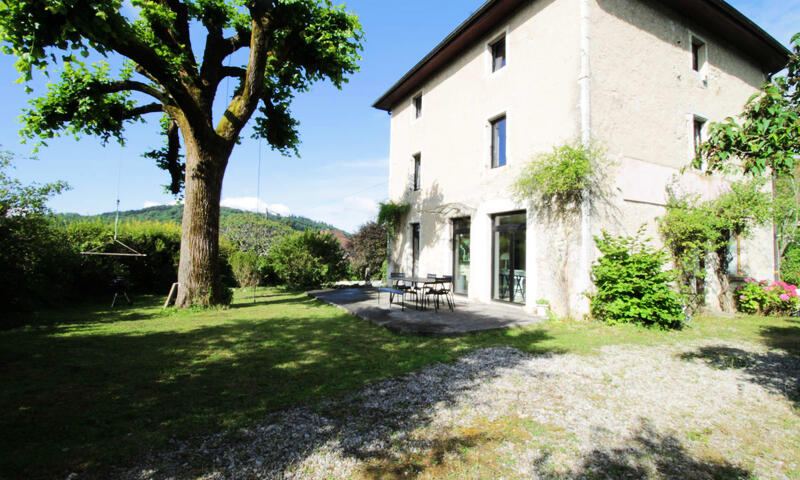 Maison Familiale, Cadre Paisible Et Piscine ! - - Billième - 2