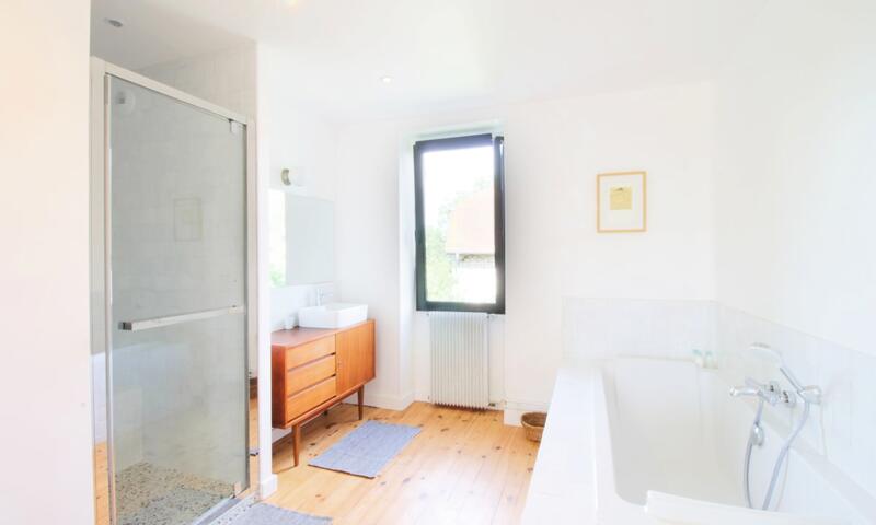 Maison Familiale, Cadre Paisible Et Piscine ! - - Billième - 26