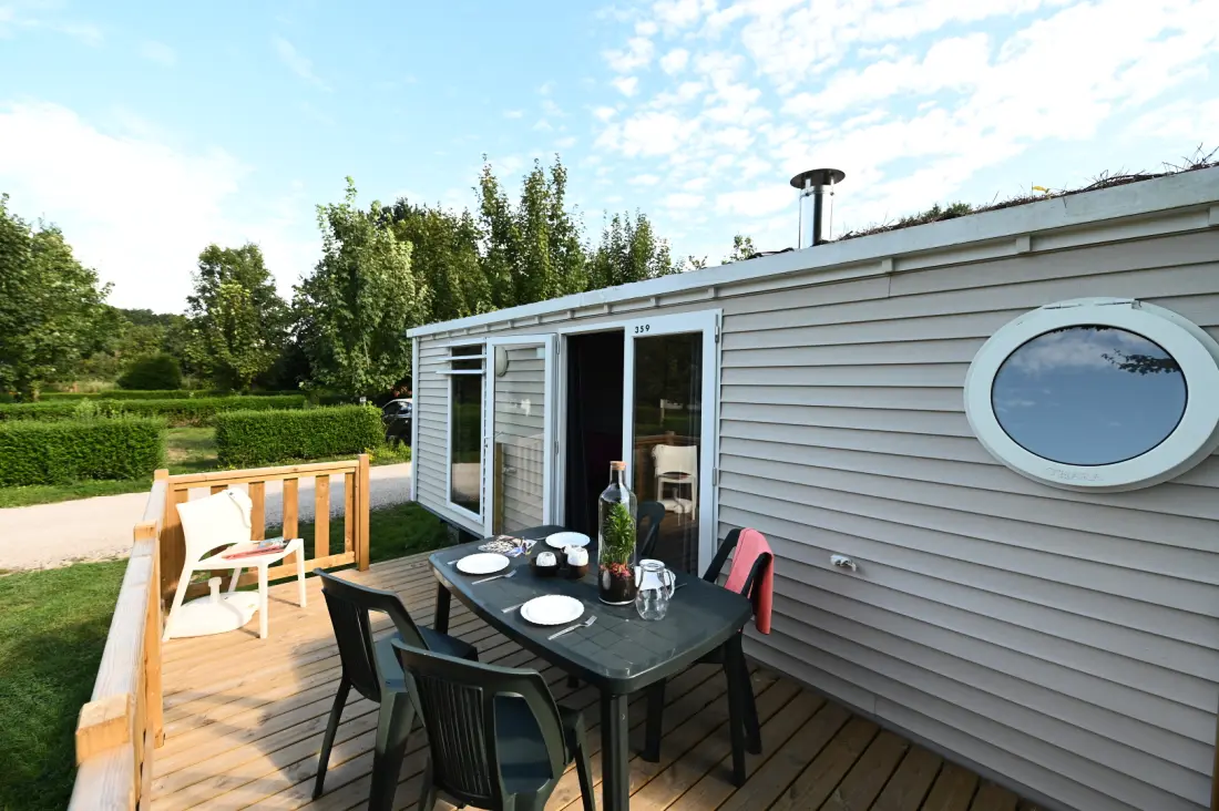 Camping des Carrières et Nature2 étoiles★★