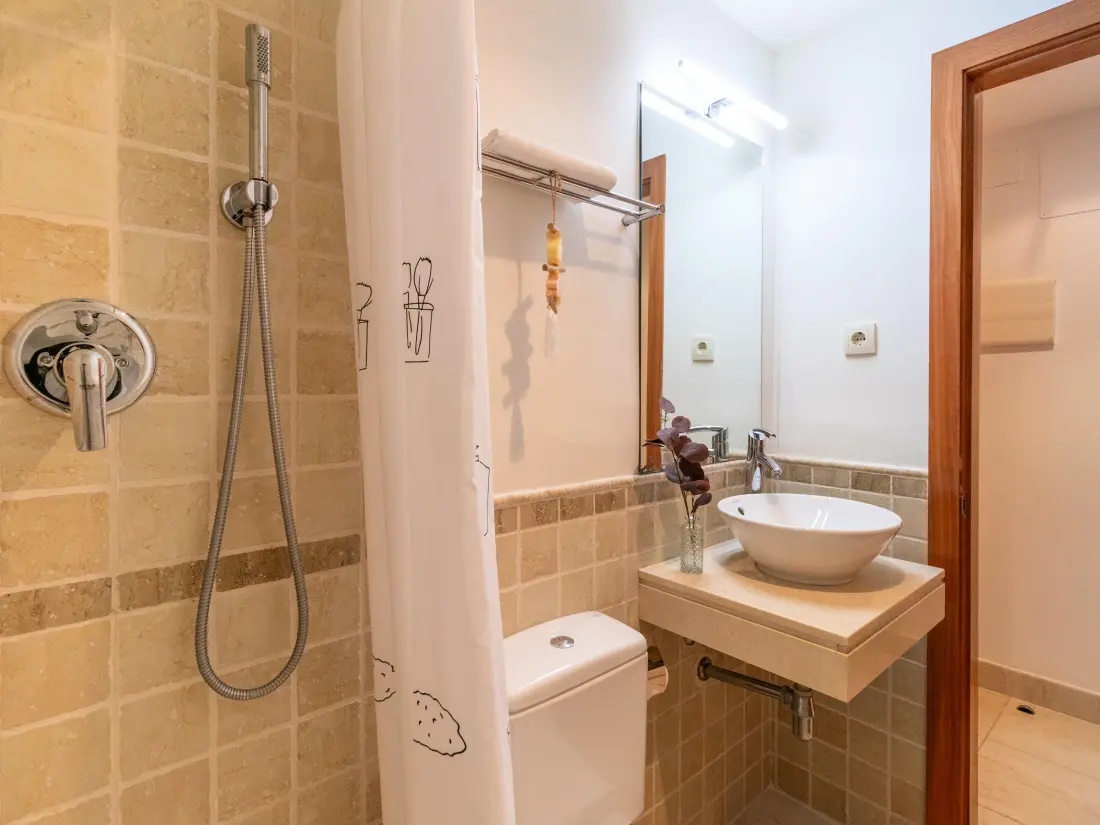 Location de Vacances Bonmont Terres Noves 2