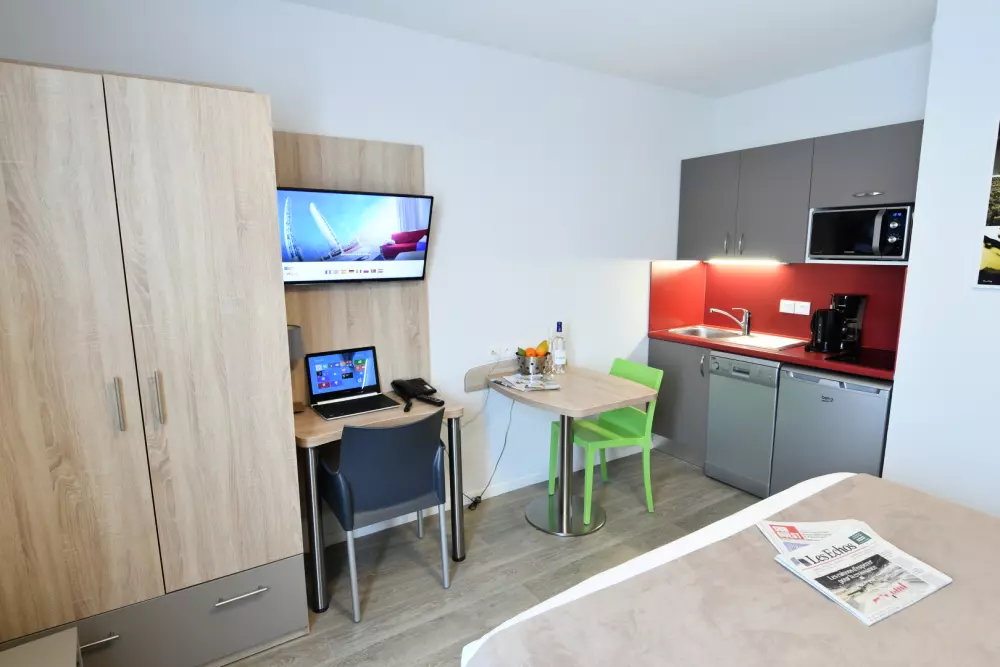 Appart'Hôtel Mer & Golf Bordeaux Bassins à Flot 3 étoiles★★★