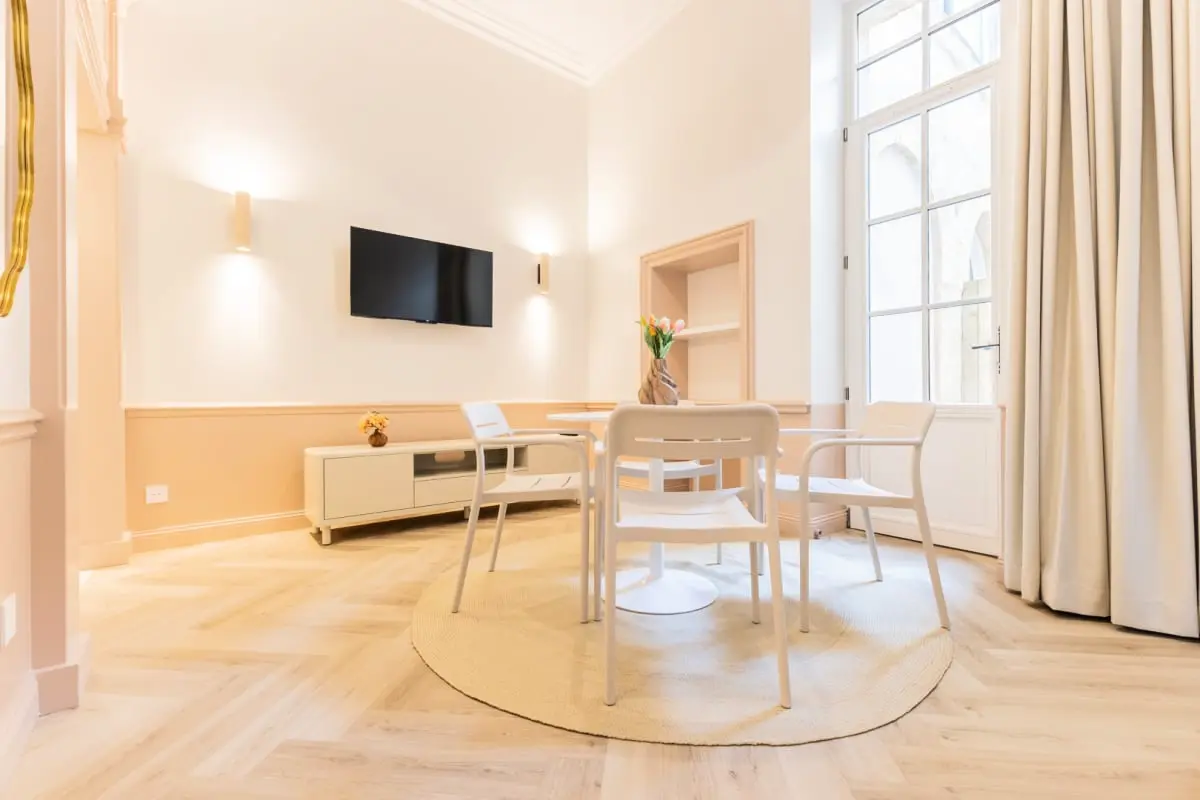 Appartement Avec Clim & Patio, Coeur Des Chartrons - - Bordeaux - 1