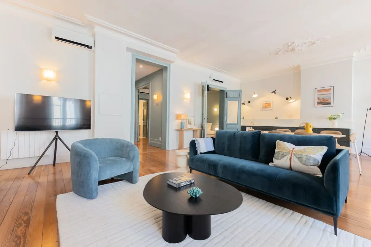 Appartement De Luxe 3 Chambres Hyper Centre, Climatisation, Balcon - - Bordeaux - 1
