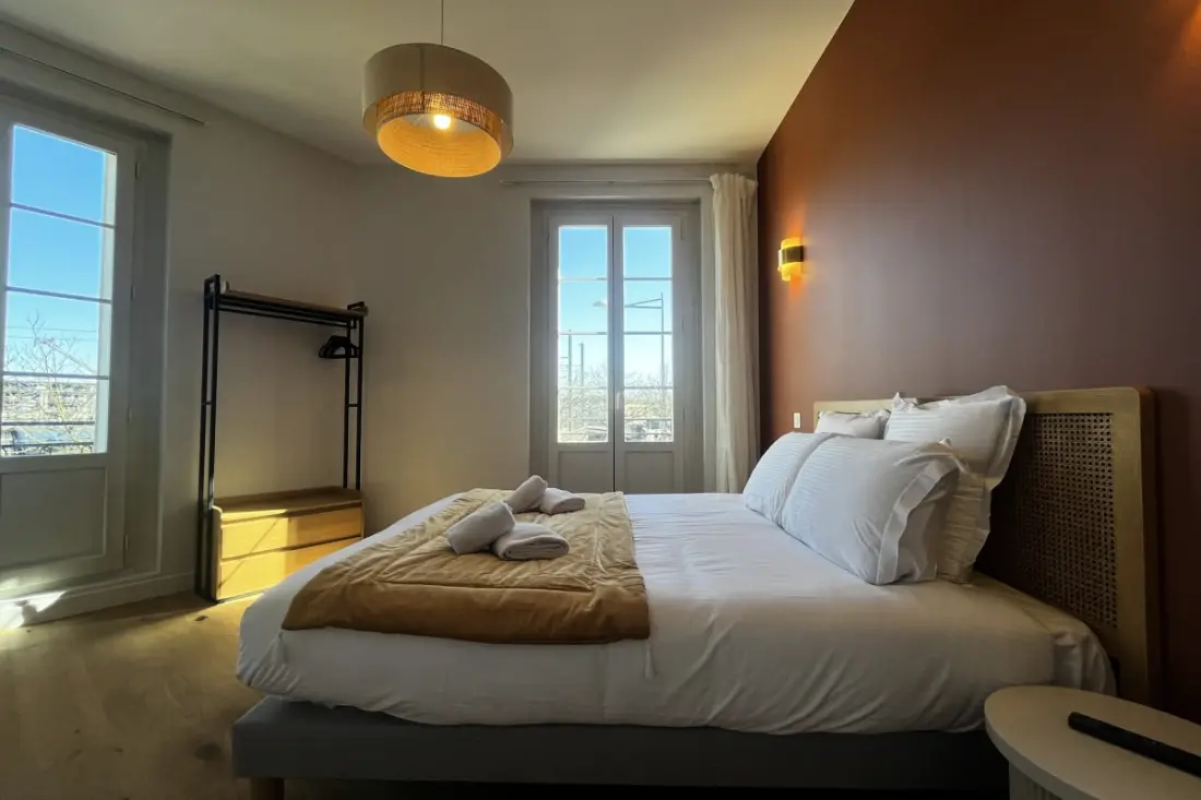Appartement T3 Pour 4 Personnes, Climatisation, Terrasse - Gare Saint-jean