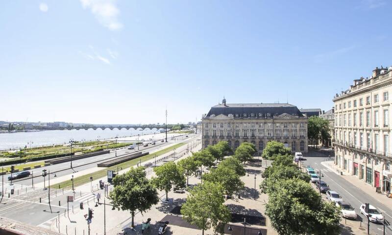 Appartement Prestations Haut Standing Avec Vue Sur La Place De La Bourse - - Bordeaux - 1