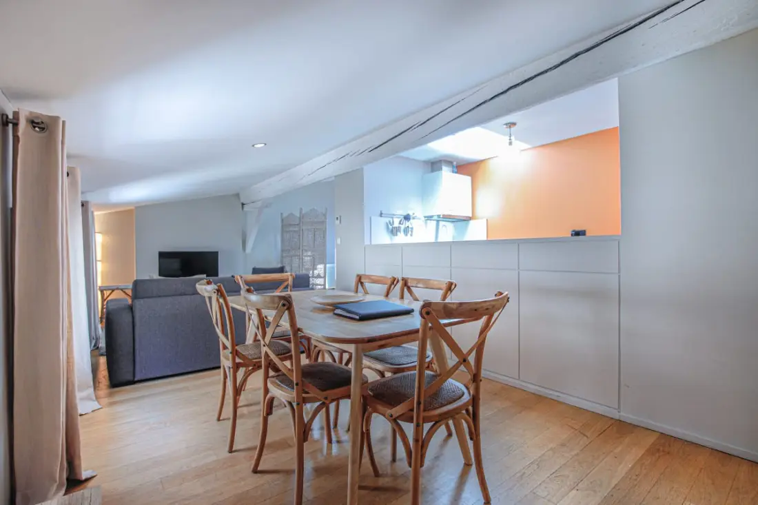 Jardin Public | Studio Lumineux Et Tout équipé Pour 4 Personnes