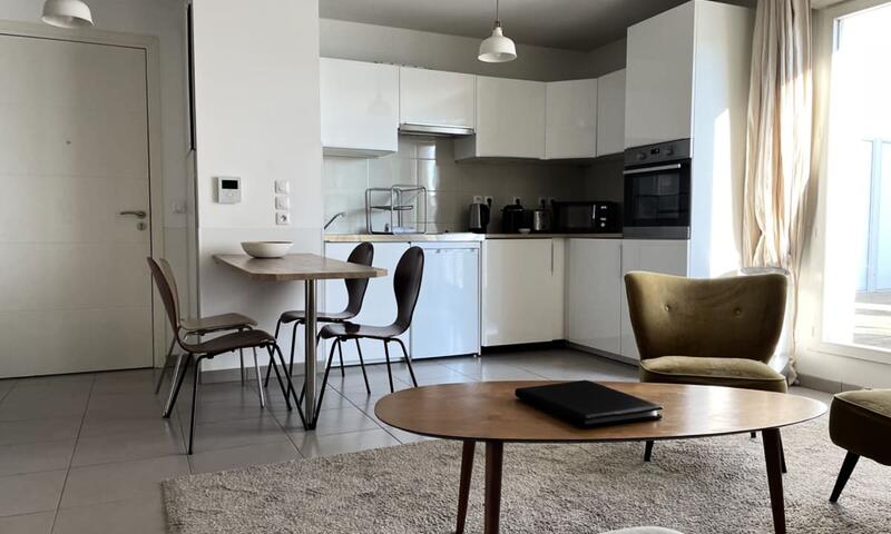 Spacieux Appartement Remarquablement Lumineux Avec Parking à La Cité Du Vin - - Bordeaux - 6