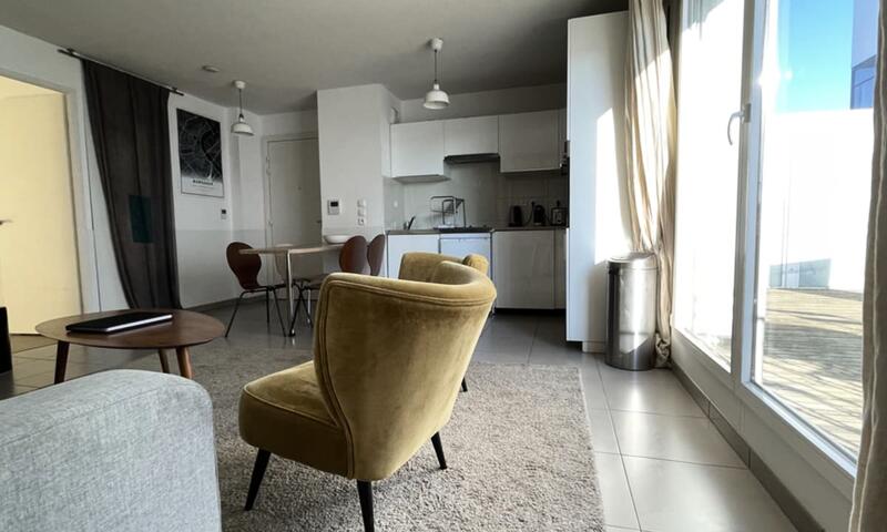 Spacieux Appartement Remarquablement Lumineux Avec Parking à La Cité Du Vin - - Bordeaux - 8