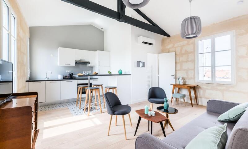 Superbe Appartement En Plein Cœur Des Chartrons - - Bordeaux - 6