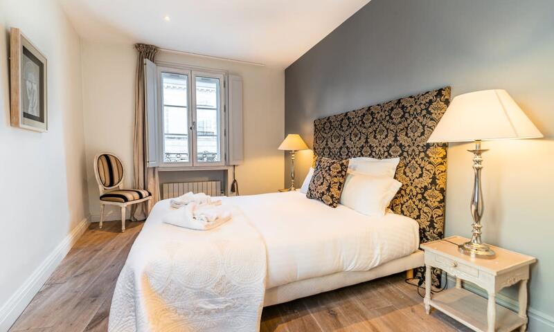 Superbe Appartement De 2 Chambres Au Cœur Du Quartier Gambetta - - Bordeaux - 1
