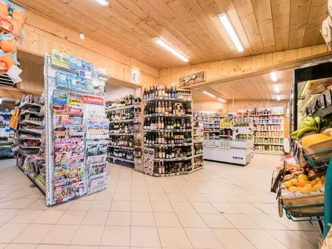 Yelloh! Village Les Bois Du Chatelas 4 étoiles★★★★