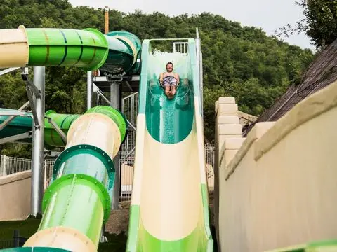 Yelloh! Village Les Bois Du Chatelas 4 étoiles★★★★